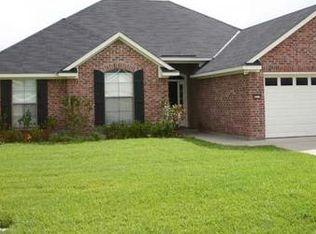 4219 Parkridge Dr, Benton, LA 71006
