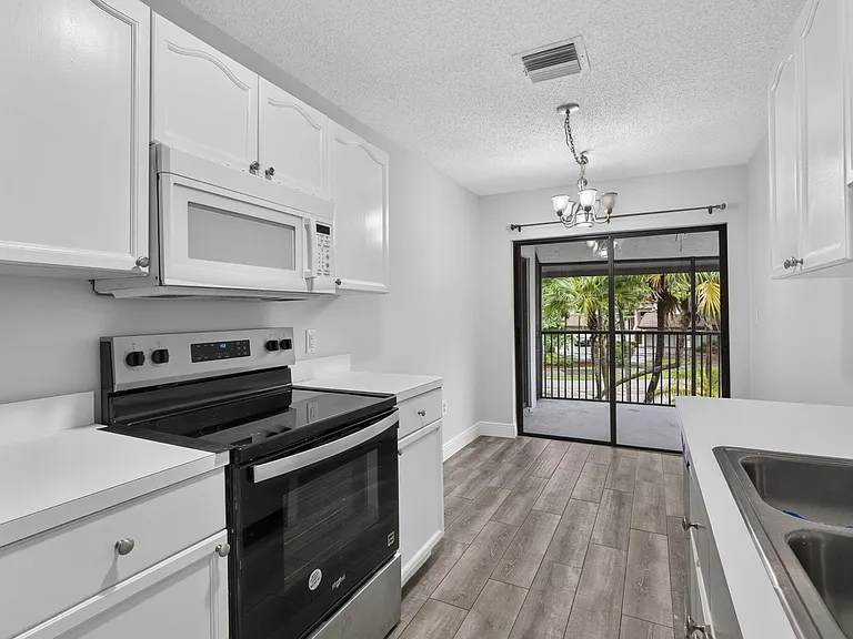 12708 Shoreline Dr #F — Photo 12