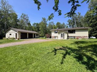 1725 W Chub Lake Rd, Carlton, MN 55718