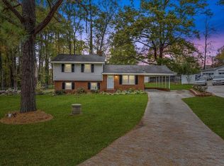 5404 Holly Cir, Raleigh, NC 27603