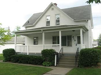 4 spacious bedrooms & 3.5 baths offered in this nice 2 story east side home. Well cared for both inside & outside. All large rooms. Some newer vinyl windows. Roof, furnace & air conditioning are newer. 2 bedrooms have in suite baths. Sprinkler system, security system & built in vacuum. 24x24 newer garage with a special snow melt driveway!