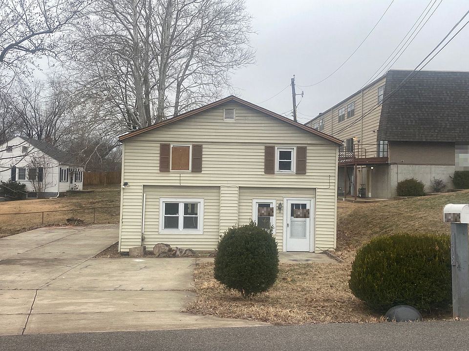 1st image of 1408 South Dr