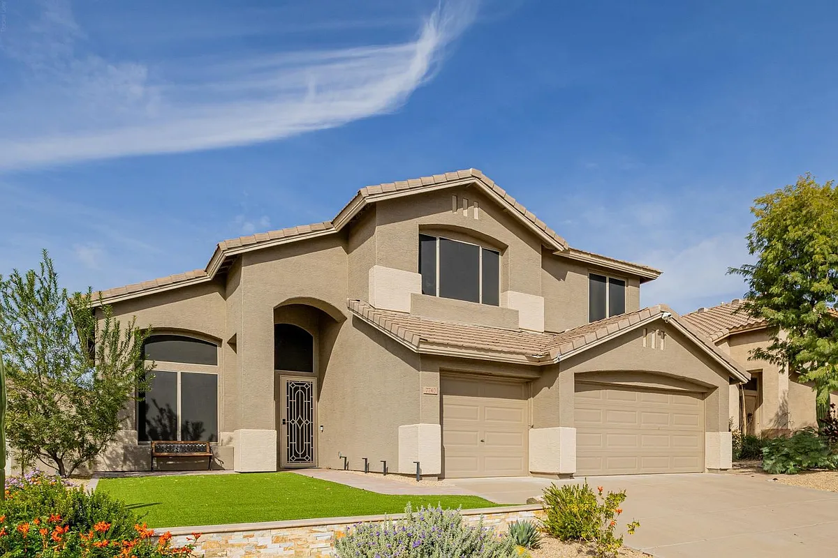 Building Photo - 7740 E Phantom Way