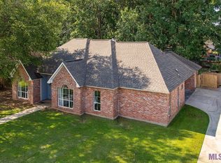 4056 Hemlock St, Zachary, LA 70791