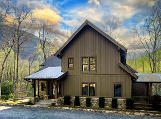 488 Farmhouse Trl, Sapphire, NC 28774