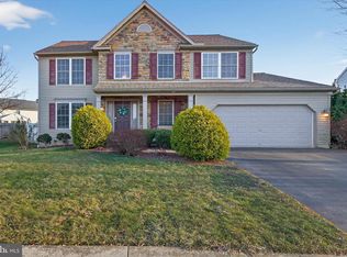 42 Tyler Dr, Ephrata, PA 17522