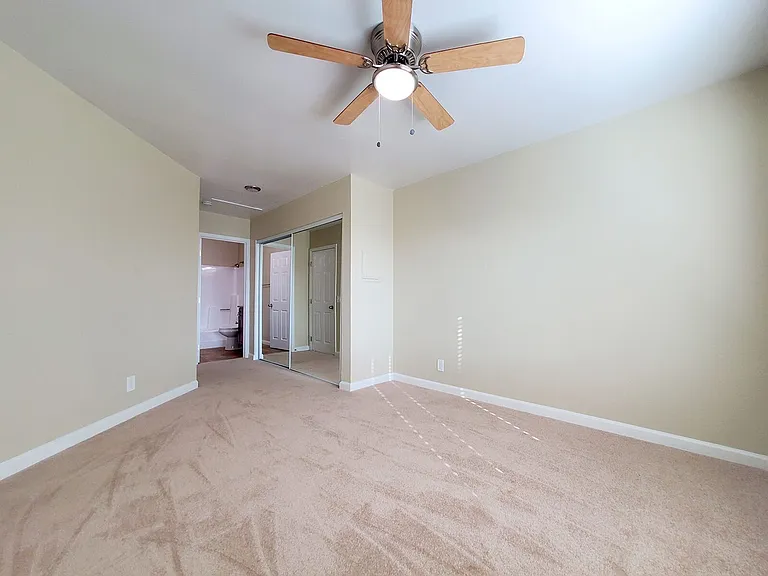 Cinnamon Woods Apartments — Photo 24