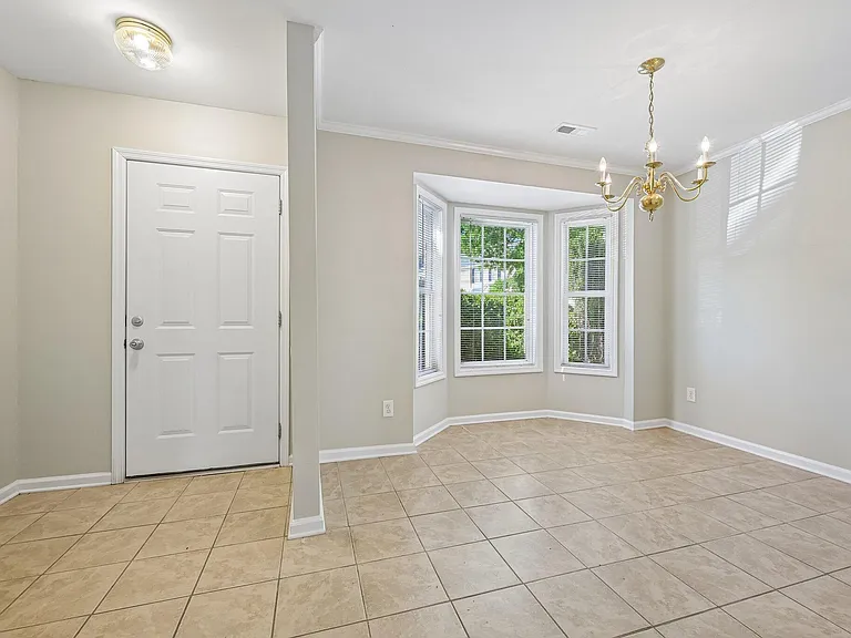 278 S Raleigh St — Photo 7