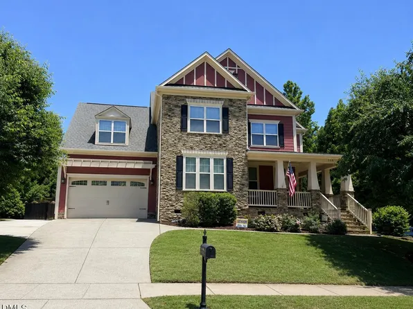 108 Preatonwood Dr, Apex, NC 27539