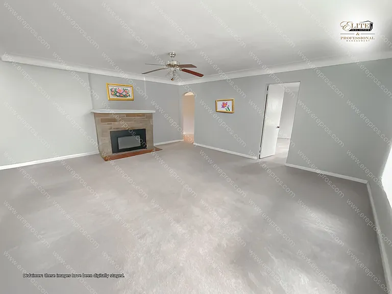 3320 E Genesee Ave — Photo 4