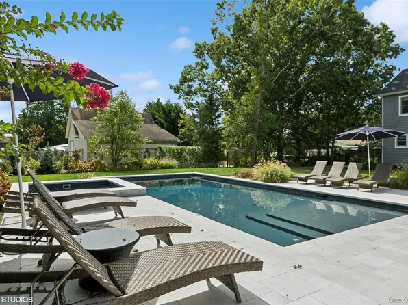 935 Corey Creek Ln, Southold, NY 11971