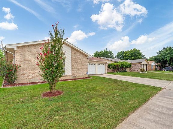 2nd image of 6436 Grasshopper Dr
