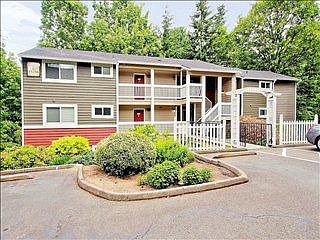 1st image of 15230 SE 43rd Ct #102