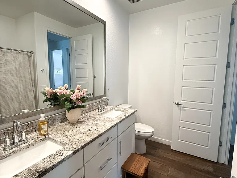 9630 E Tesla Ave — Photo 10