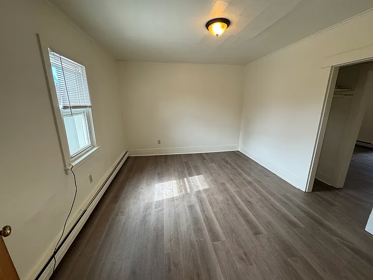 9 Center St #3 — Photo 2