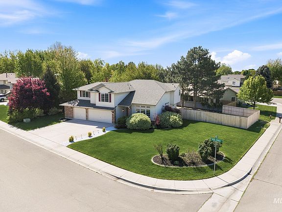 2nd image of 12577 W View Ridge Dr