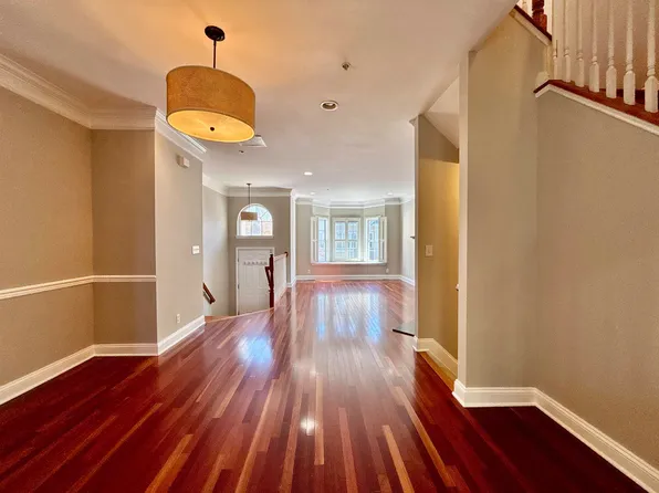 25 Mallard Place image 3 of 50