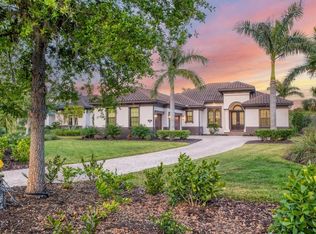 3519 Founders Club Dr, Sarasota, FL 34240