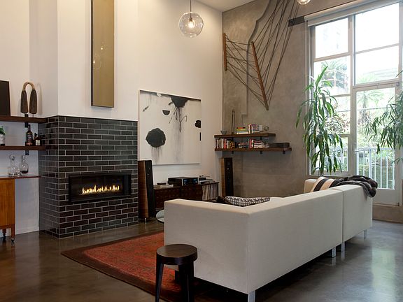 3rd image of 560 Haight St APT 107