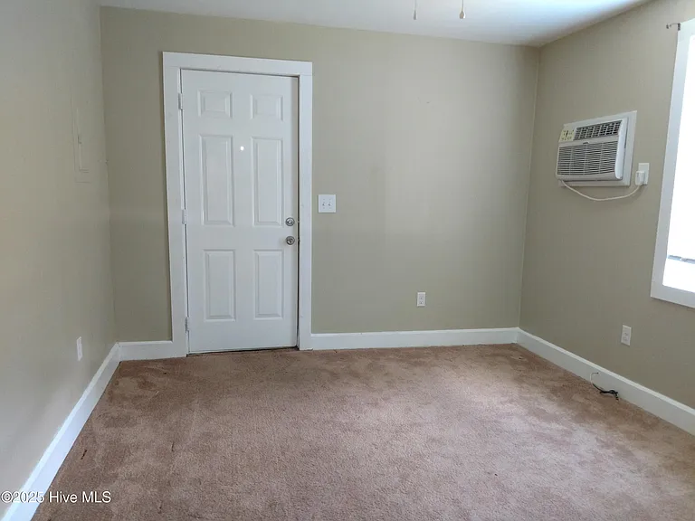 3809 Freedom Way #3 — Photo 4