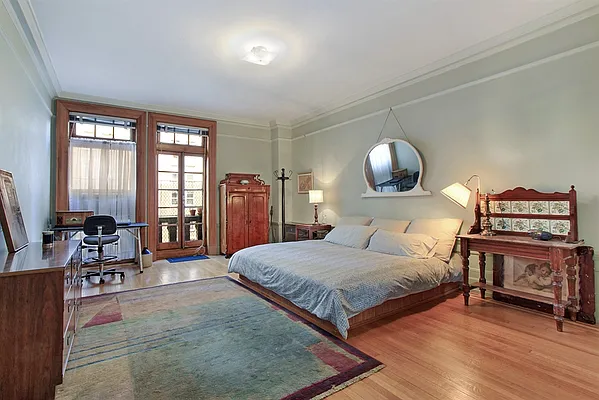 Sold by Corcoran | media 7