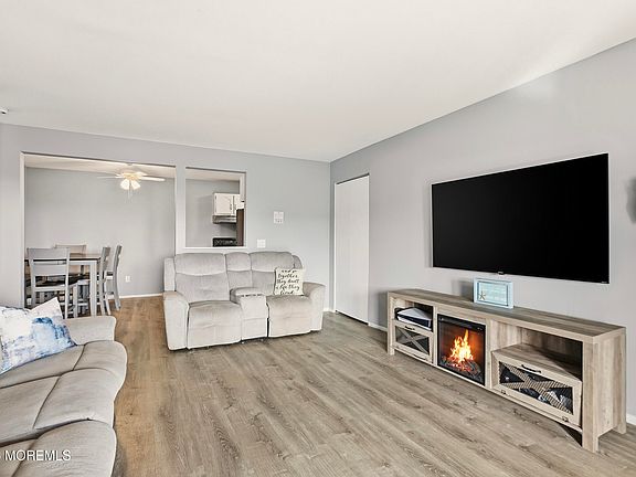 5th image of 330 Shore Drive #B7