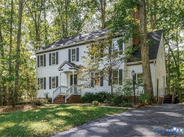 5810 Oak Knoll Rd, Midlothian, VA 23112