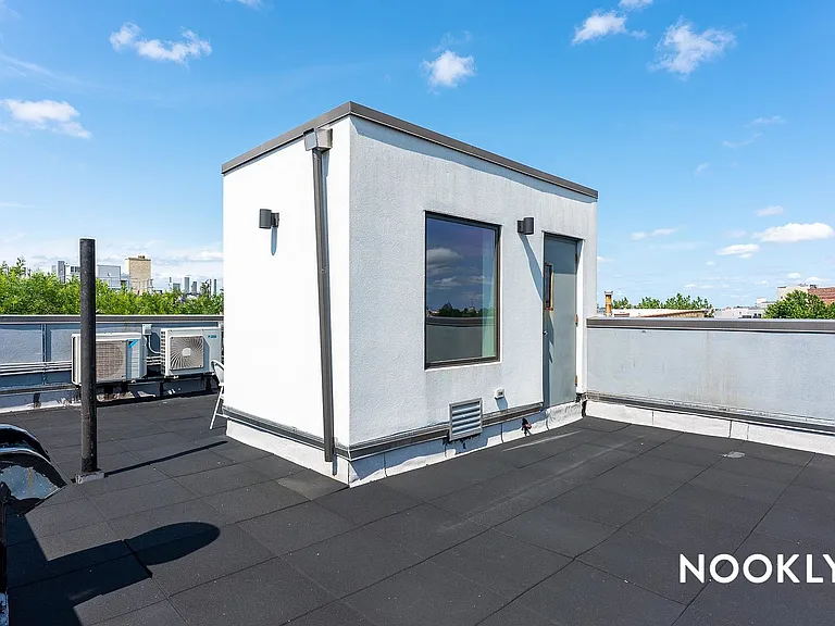 829 Willoughby Ave #2B — Photo 13
