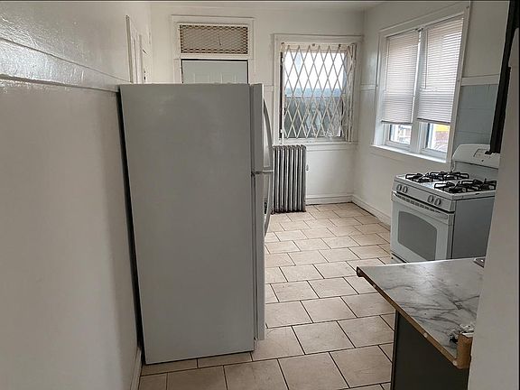 5th image of 1861 S Komensky Ave APT 3