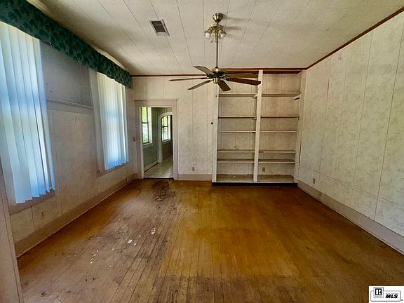5th image of 6217 Chris Rd