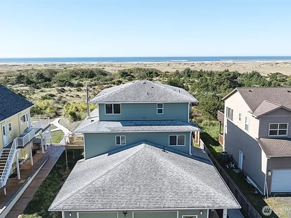 27 Ocean Lane, Copalis Beach, WA 98535