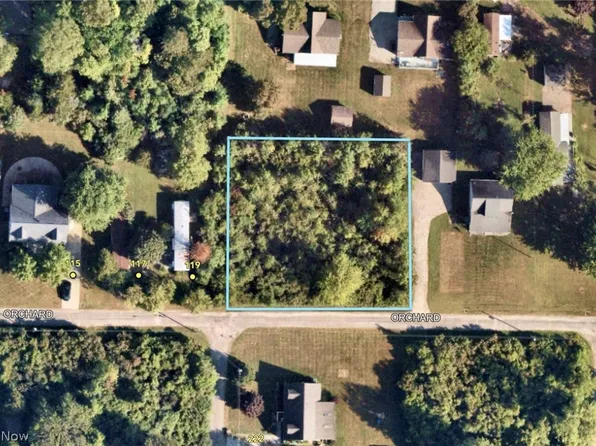 100-102 Orchard Ln, Kelleys Island, OH 43438