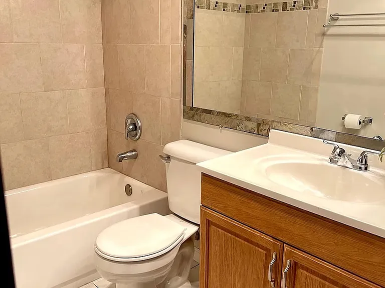 375 Sandalwood Ln #B1 — Photo 9