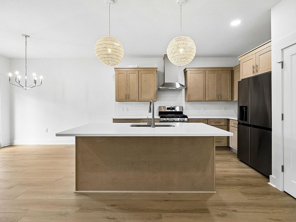 1st image of 35 Timber View Pl