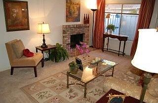 Living Rm