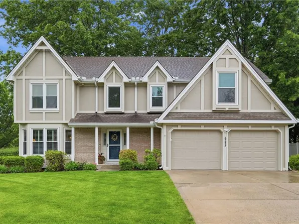 4233 NE 60th Ct, Gladstone, MO 64119