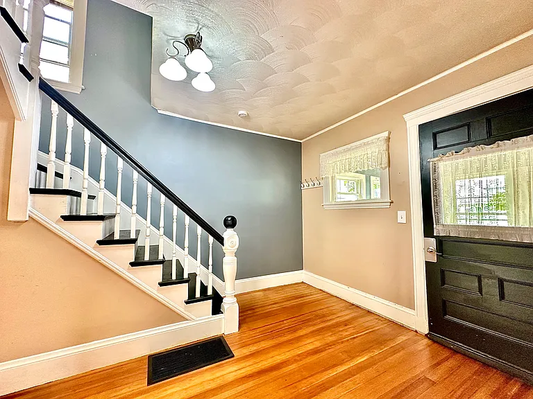 36 Eastbourne St — Photo 12