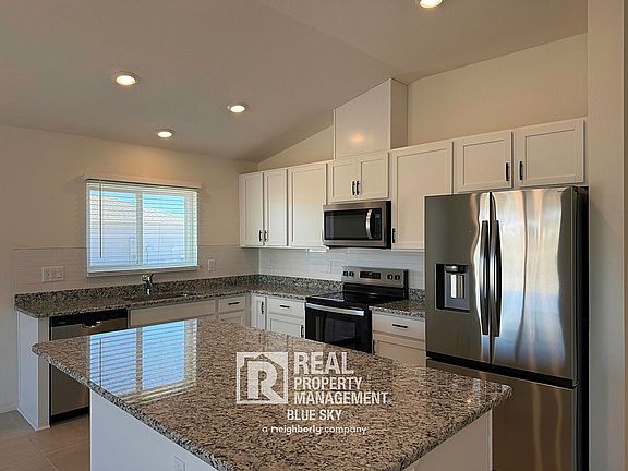 2nd image of 14603 Abasail Ln