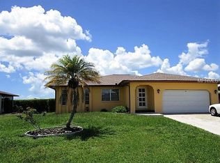 38 Caddy Rd, Rotonda West, FL 33947