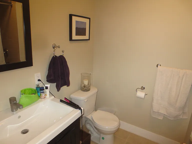 271 McLeod St #3A — Photo 10