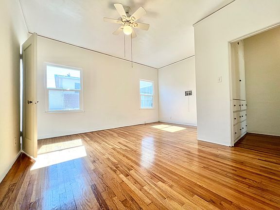 5th image of 1141 S Oakhurst Dr #1/2