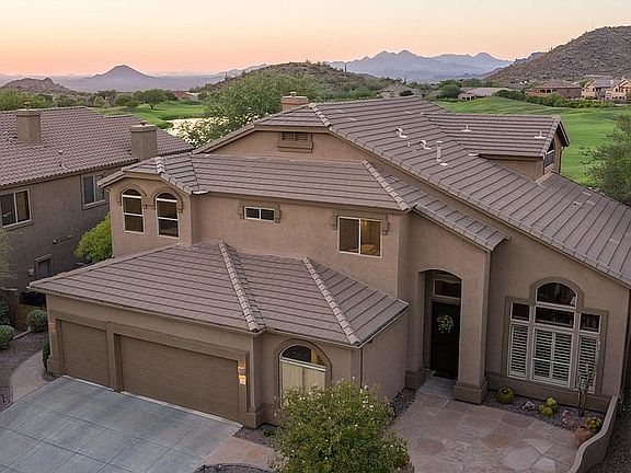 3rd image of 3828 N Desert Oasis Cir