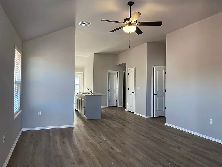 4609 Crystal Clear Ln — Photo 5