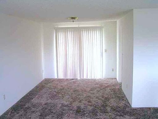 2nd image of 3315 52nd Ave NE