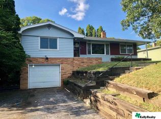 5310 Grand Ave, Omaha, NE 68104