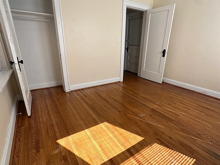 7260 Wise Ave — Photo 13