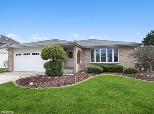 11739 Mark Ln, Orland Park, IL
