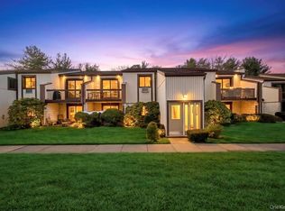 73 Richmond Boulevard #3B, Ronkonkoma, NY 11779