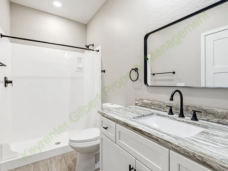 511 E 8th Ave #101 — Photo 23