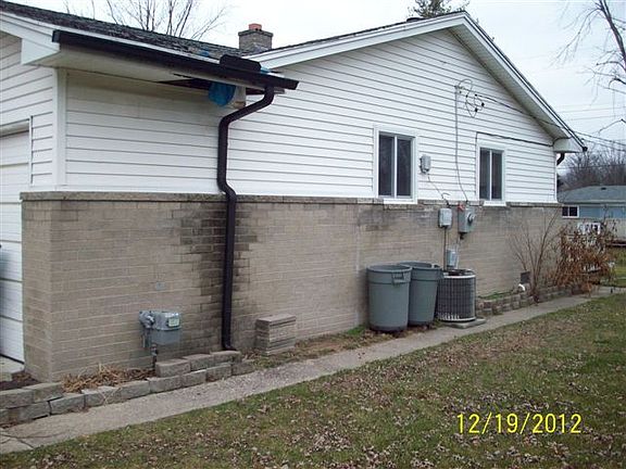 2nd image of 47310 Vanker Ave